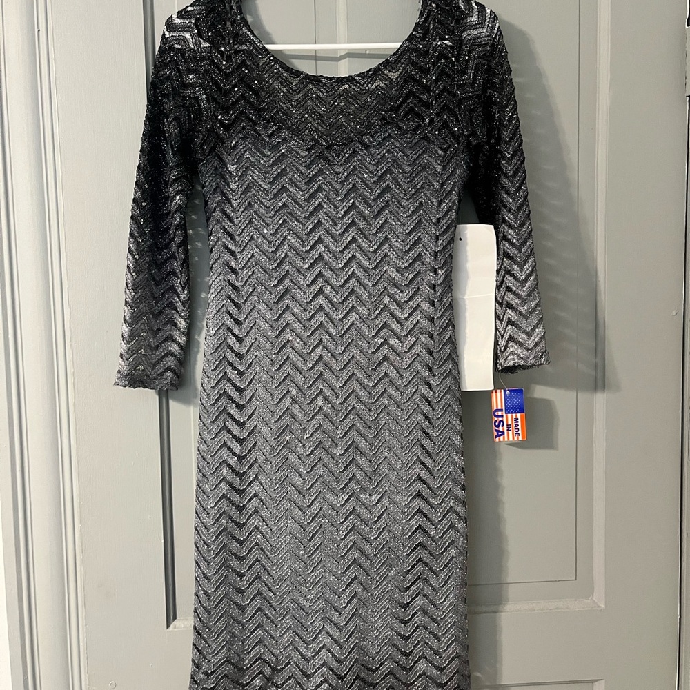 Elegant Black and Gray Chevron Dress